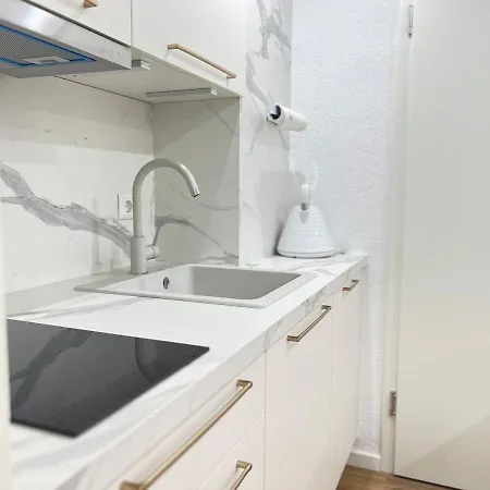 Small Apartamento